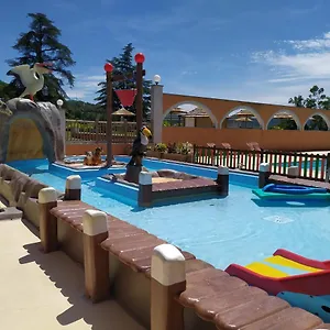  Camping Domaine De Senaud