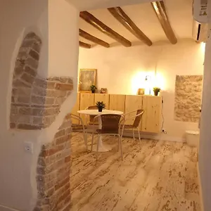 Petra -old With Terrace And Barbecue- Appartement Tarragona